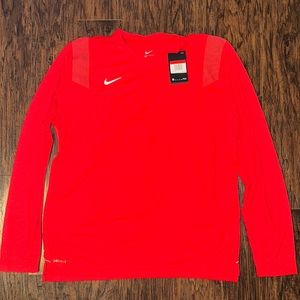 Nike long sleeve shirt